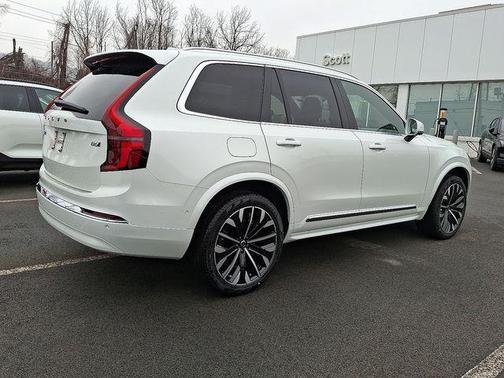 2026 Volvo XC90 Plus, B6 AWD Gas (mild hybrid), Gasoline, Bright, 7 Seats