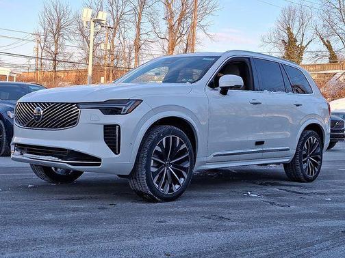 2026 Volvo XC90 Plus, B6 AWD Gas (mild hybrid), Gasoline, Bright, 6 Seats