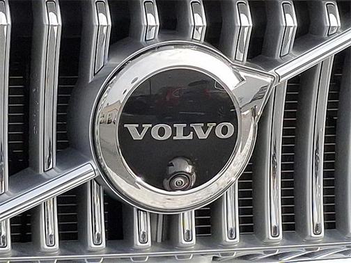 2024 Volvo XC90 B6 Plus Bright Theme 7-Seater