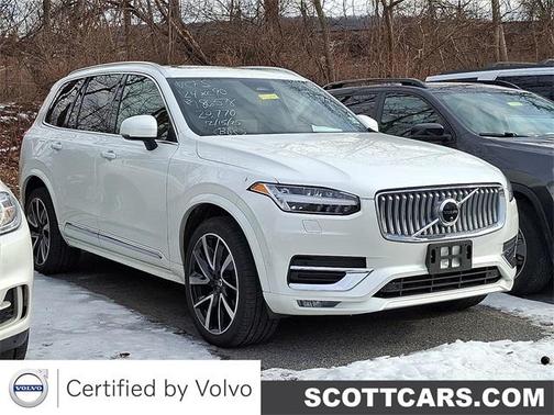 2024 Volvo XC90 B6 Plus Bright Theme 7-Seater