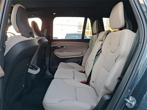 2026 Volvo XC90 Plus, B6 AWD Gas (mild hybrid), Gasoline, Bright, 7 Seats