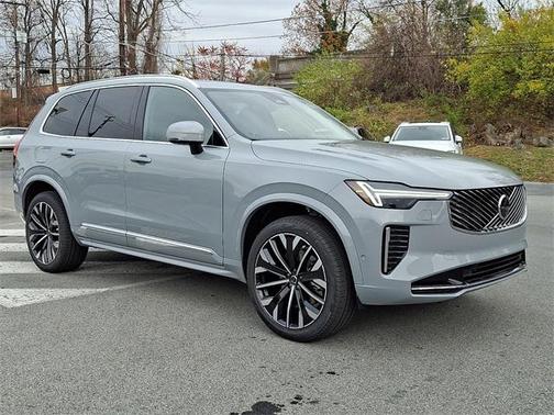 2026 Volvo XC90 B6 Plus 7-Seater