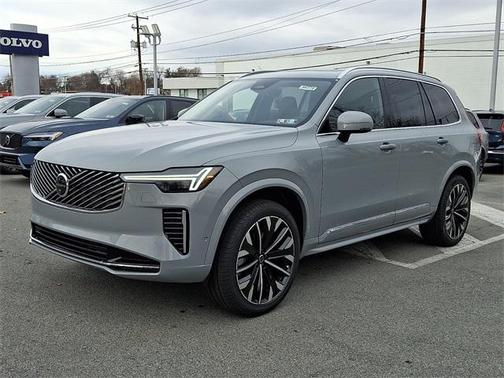 2026 Volvo XC90 B6 Plus 7-Seater