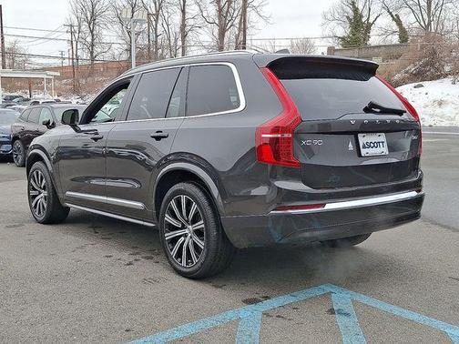 2023 Volvo XC90 B6 Plus 7-Seater