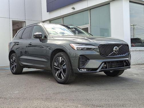 2026 Volvo XC60 B5 Plus