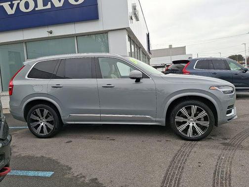 2024 Volvo XC90 Recharge Plug-In Hybrid T8 Ultimate 6-Seater