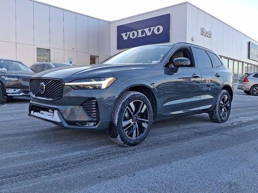 2026 Volvo XC60 B5 Plus
