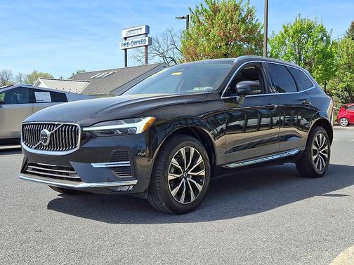 2023 Volvo XC60 B5 AWD Plus Bright