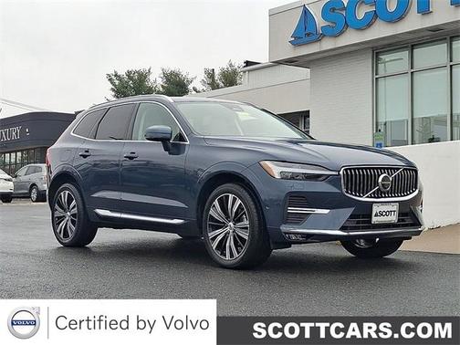 2023 Volvo XC60 B5 Plus Bright Theme