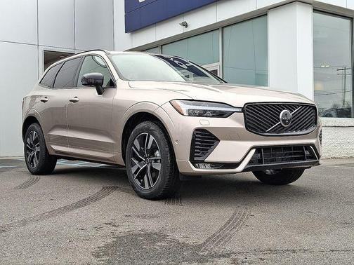 2026 Volvo XC60 B5 Plus