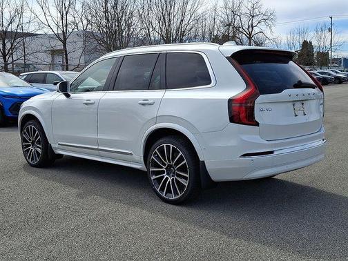 Crystal White Pearl 2026 Volvo XC90 Plus, B6 AWD Gas (mild hybrid), Gasoline, Bright, 6 Seats