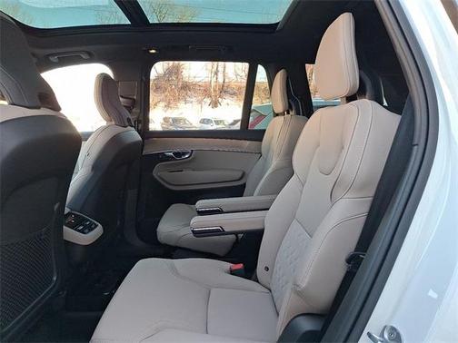 2026 Volvo XC90 B6 Plus 6-Seater