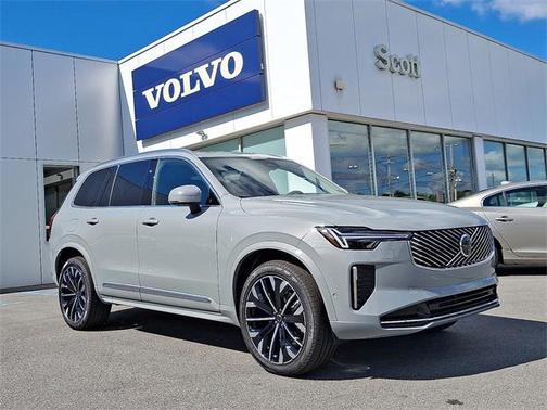 2026 Volvo XC90 B6 Plus 7-Seater