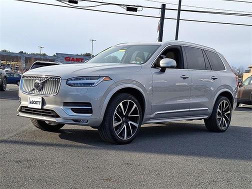 2023 Volvo XC90 B6 Plus 7-Seater