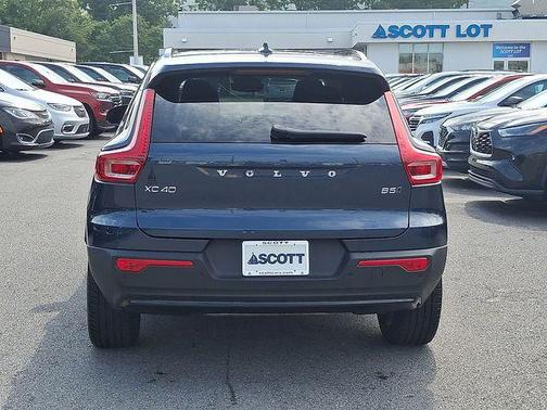 Denim Blue 2026 Volvo XC40 Core, B5 AWD Gas (mild hybrid), Dark