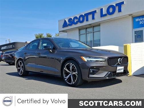 2025 Volvo S60 B5 Core