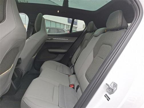 2026 Volvo EX30 Cross Country Ultra