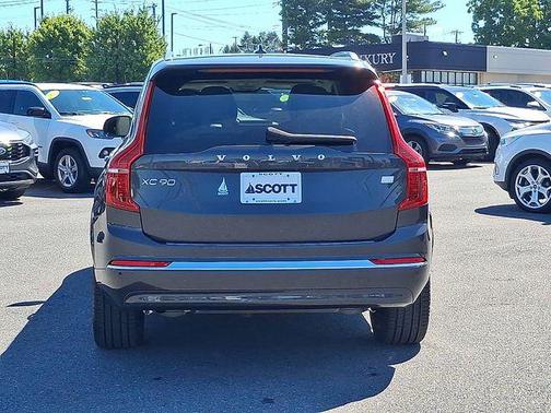 Platinum Gray 2024 Volvo XC90 Recharge Plug-In Hybrid T8 Ultimate Bright Theme 7-Seater