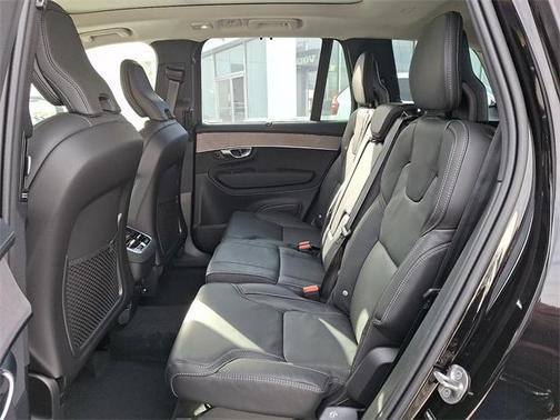 2026 Volvo XC90 B6 Ultra 7-Seater