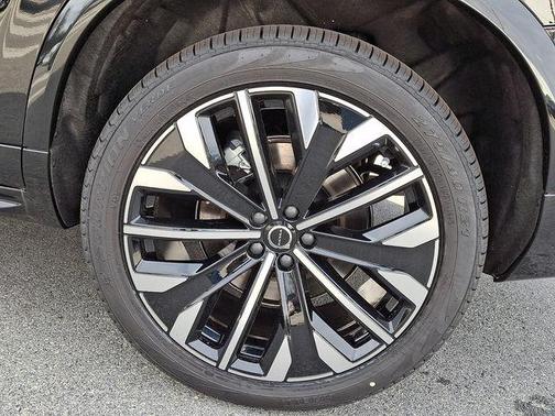 2026 Volvo XC90 B6 Ultra 7-Seater