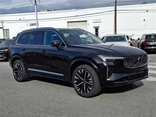 2026 Volvo XC90 B6 Ultra 7-Seater