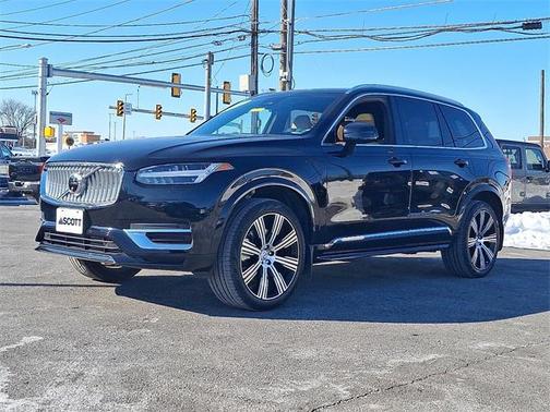 2024 Volvo XC90 Recharge Plug-In Hybrid T8 Ultimate Bright Theme 7-Seater