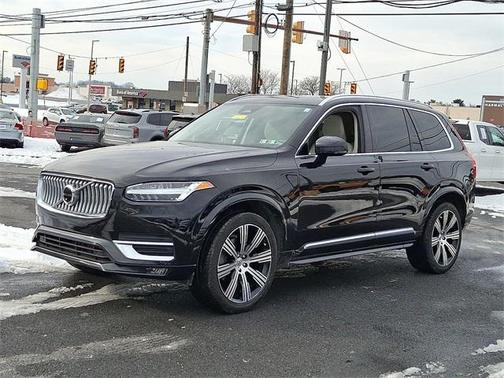 2023 Volvo XC90 B6 Ultimate 7-Seater