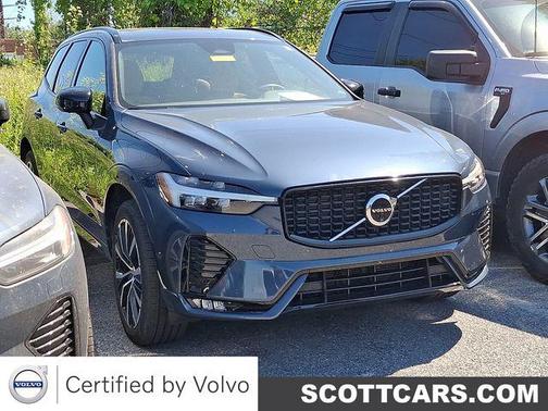 Denim Blue Metallic 2024 Volvo XC60 B5 Ultimate Dark Theme