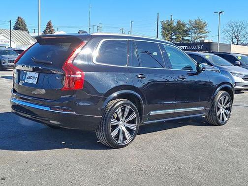 2023 Volvo XC90 B6 Ultimate 7-Seater