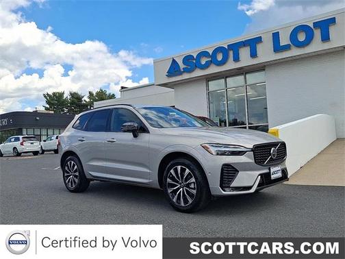 2025 Volvo XC60 B5 Plus