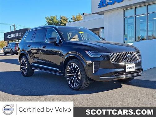 2025 Volvo XC90 B6 Plus 7-Seater