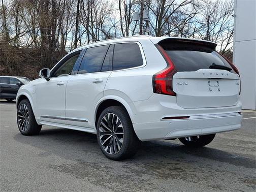 2025 Volvo XC90 Plug-In Hybrid T8 Ultra 7-Seater