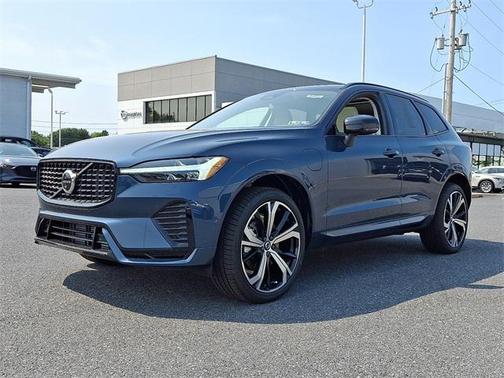 2025 Volvo XC60 Plug-In Hybrid T8 Ultra