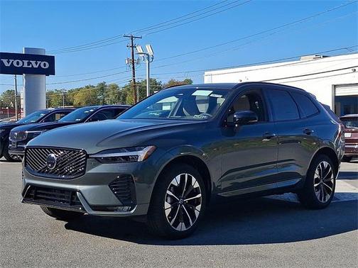 2026 Volvo XC60 B5 Plus