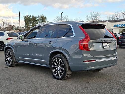 2023 Volvo XC90 B6 Plus 7-Seater