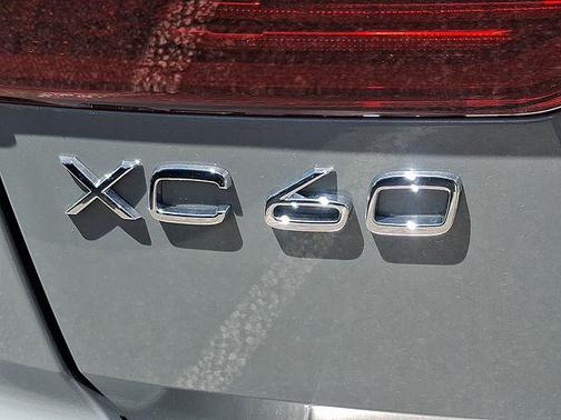 Vapour Grey Metallic 2026 Volvo XC60 B5 Plus