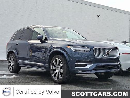 2025 Volvo XC90 B6 Ultra