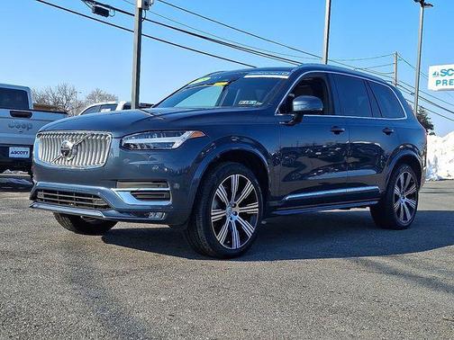 2025 Volvo XC90 B6 Ultra