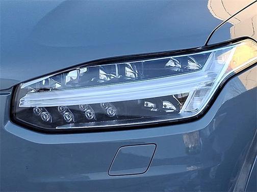 2023 Volvo XC90 B6 Ultimate 7-Seater