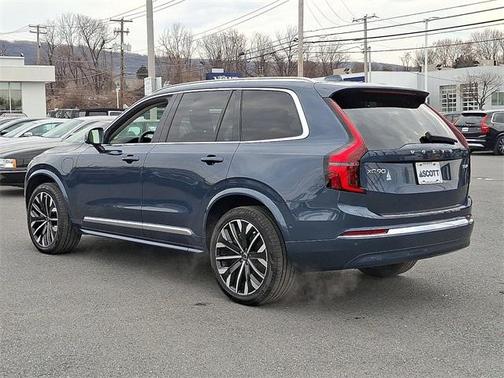 2025 Volvo XC90 Plug-In Hybrid T8 Ultra 7-Seater