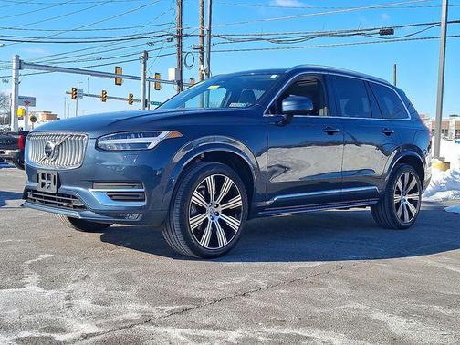 2024 Volvo XC90 B6 Ultimate Bright Theme 7-Seater