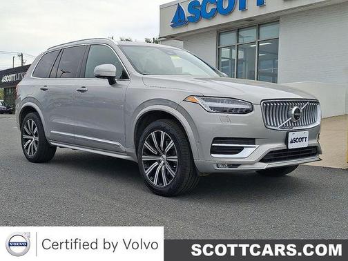 Silver Dawn Metallic 2023 Volvo XC90 B6 Plus 7-Seater