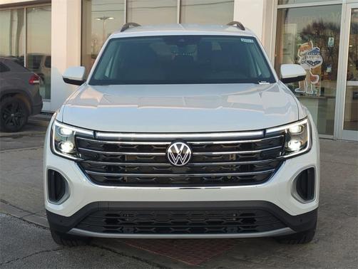2026 Volkswagen Atlas 2.0T SE w/Technology 4MOTION