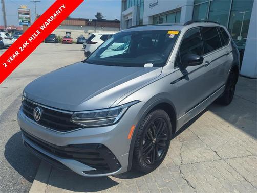 2022 Volkswagen Tiguan 2.0T SE R-Line Black 4MOTION