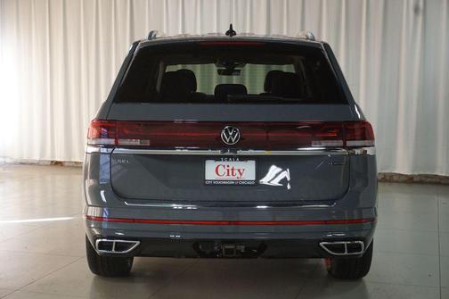 Pure Gray 2026 Volkswagen Atlas 2.0T SEL Premium R-Line 4MOTION