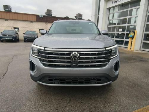 2025 Volkswagen Atlas 2.0T SE