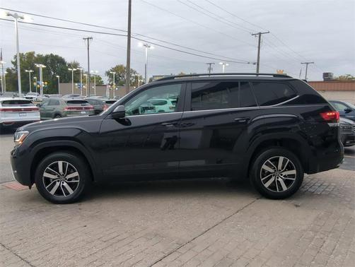 2022 Volkswagen Atlas 2.0T SE