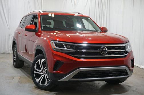 Red Metallic 2023 Volkswagen Atlas 3.6L SEL