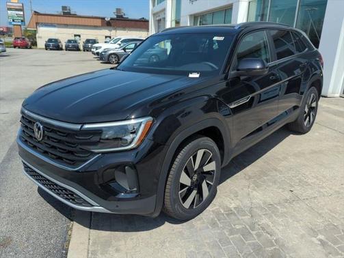 2025 Volkswagen Atlas Cross Sport 2.0T SE w/Technology 4MOTION