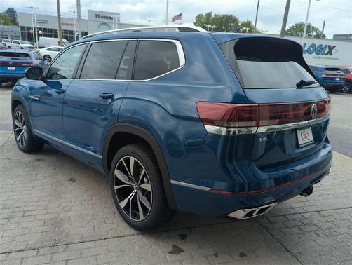 2025 Volkswagen Atlas 2.0T SEL Premium R-Line 4MOTION
